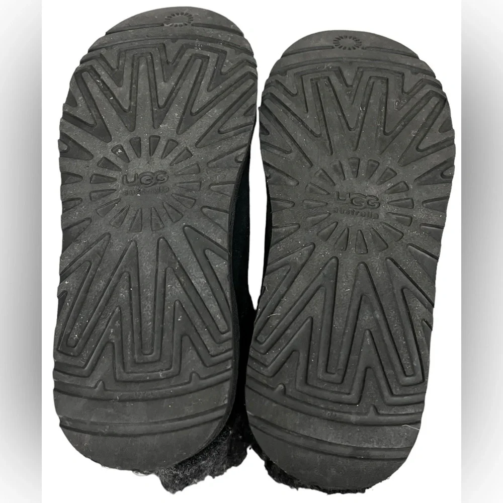 UGG‎ Australia Womens Cambridge Winter Sweater Boots Black Suede Size 7